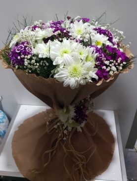 beyaz papatya renkli hüsnüyusuf buket