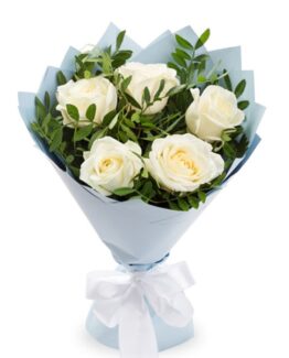 5 beyaz gül buket