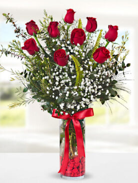 9 kırmızı gül vazo